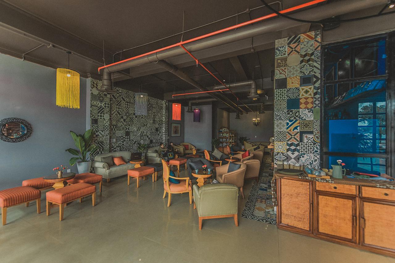 Geminai Hotel&Café Dong Hoi Kültér fotó